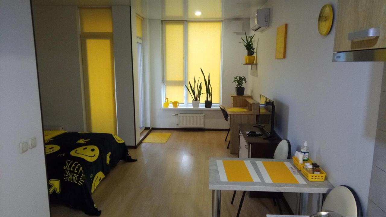 Positive Smile Studio Apartment In The Colorful Comfort Town Residental Complex. Kt-06. Kiev Exterior foto