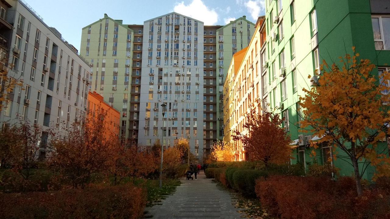 Positive Smile Studio Apartment In The Colorful Comfort Town Residental Complex. Kt-06. Kiev Exterior foto