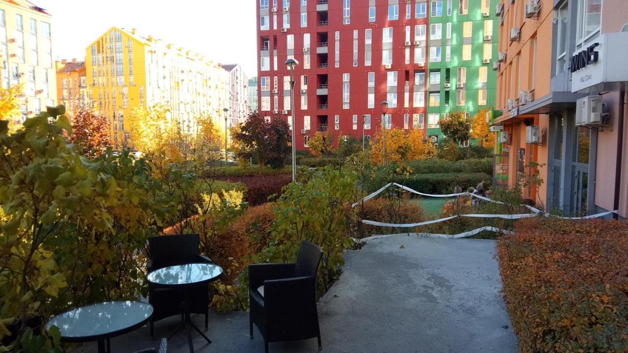 Positive Smile Studio Apartment In The Colorful Comfort Town Residental Complex. Kt-06. Kiev Exterior foto